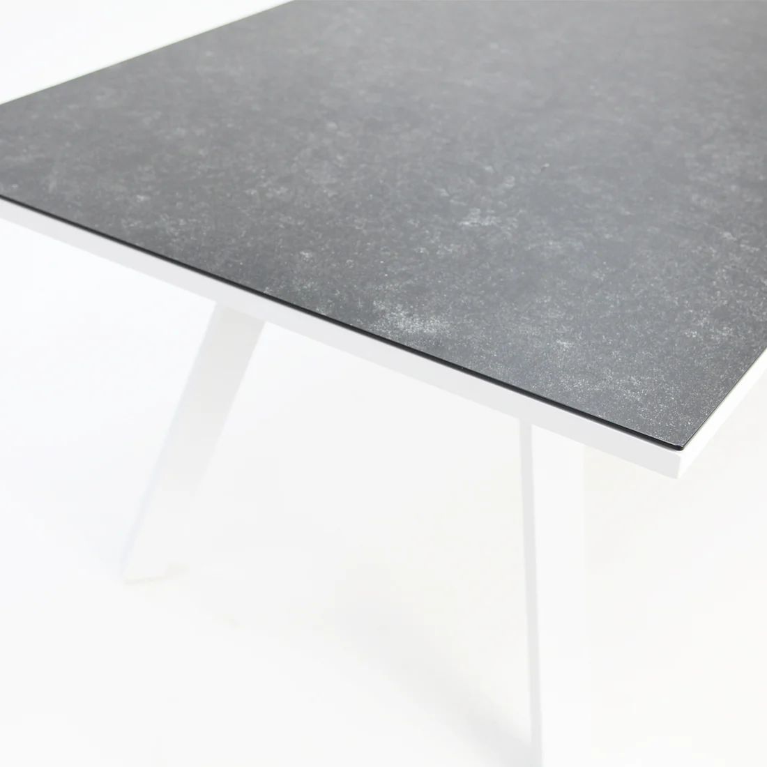 Athena Table Matt white dark grey ceramic top - Image 4
