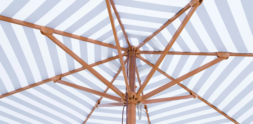Billy Fresh 3m Timber-Look Aluminium Bahamas Umbrella - Navy - Image 3