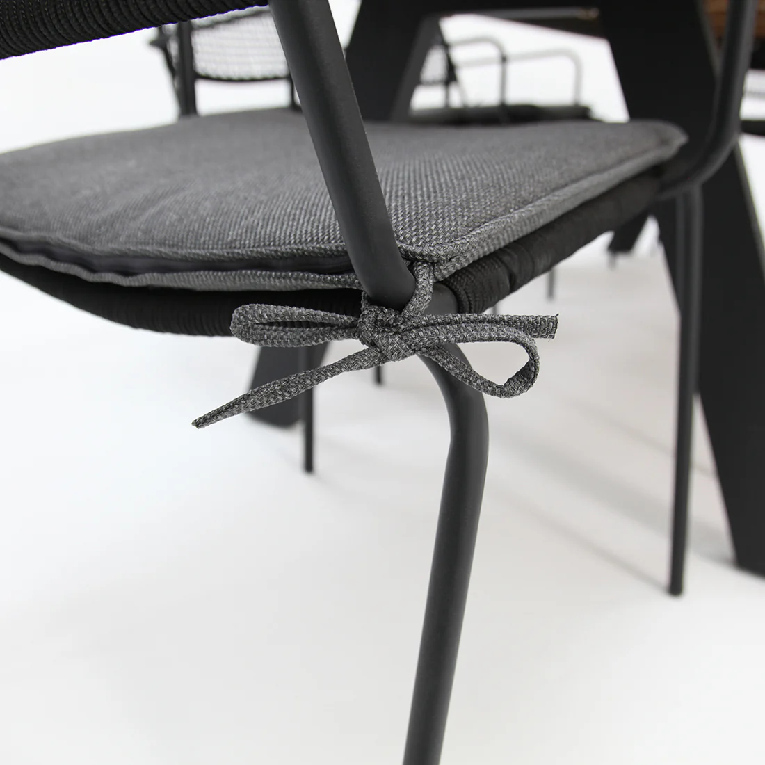 Bosco Bahamas 9pc Dining Setting - Black - Image 8