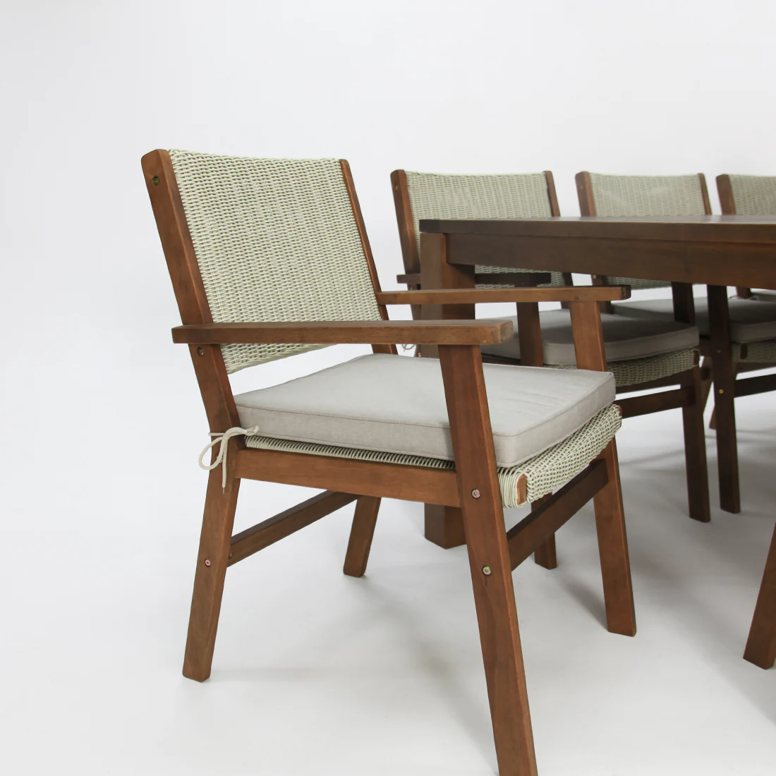 Botanica 9pc Dining Setting - Image 5
