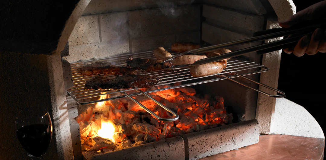 Buschbeck St. Moritz Fireplace and Pizza Oven - Image 4