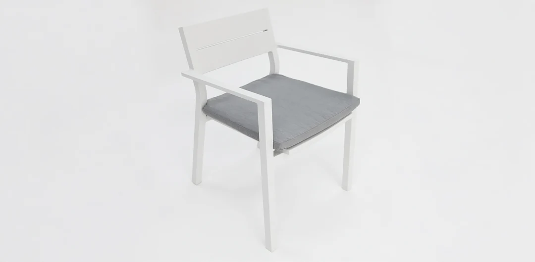 Dallas 9pc Aluminium Dining Setting - White - Image 4