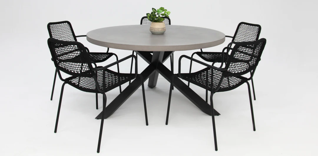 Milano Bahamas Round 6pc Dining Setting - Black - Image 3