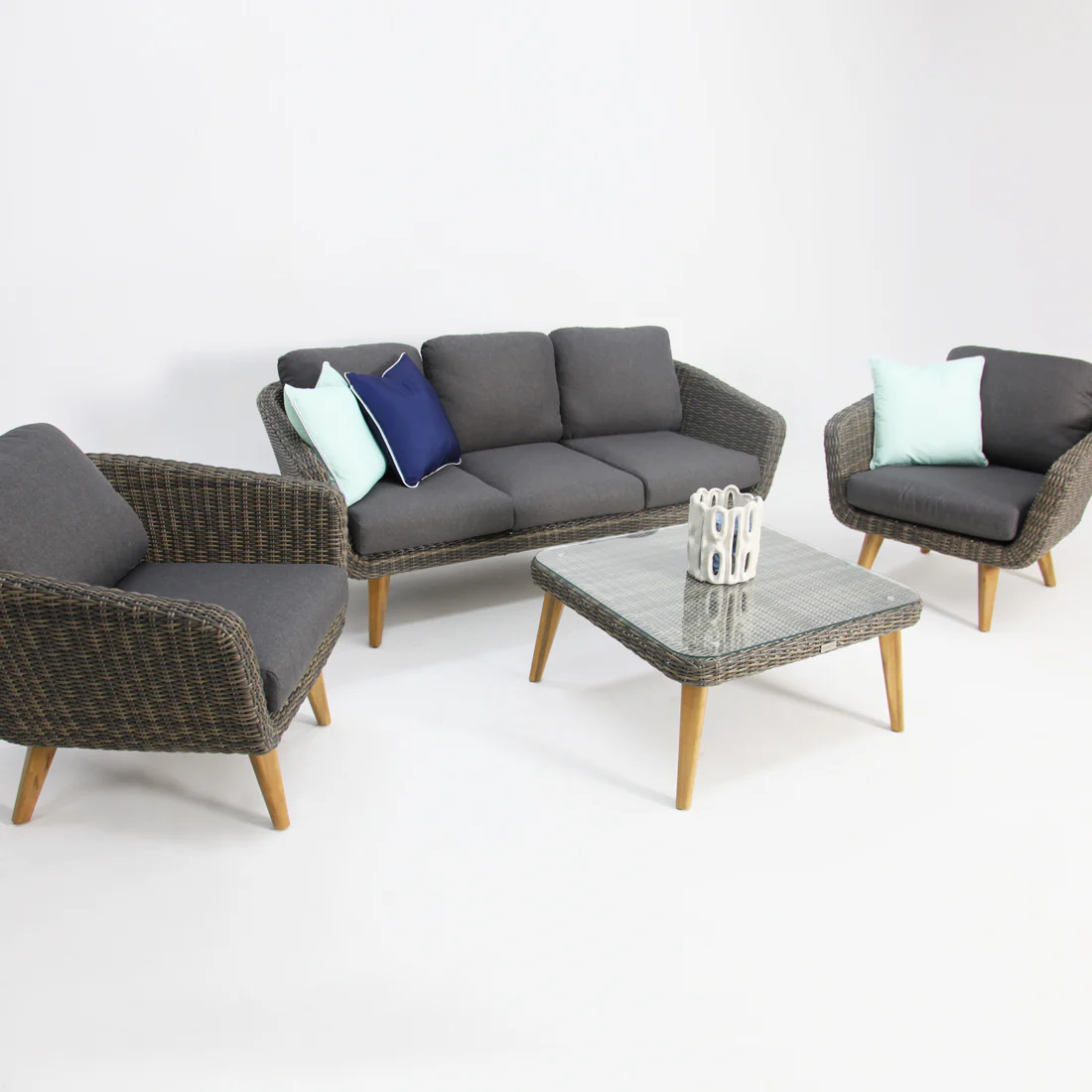 Mira 4pc Lounge Setting - Image 3