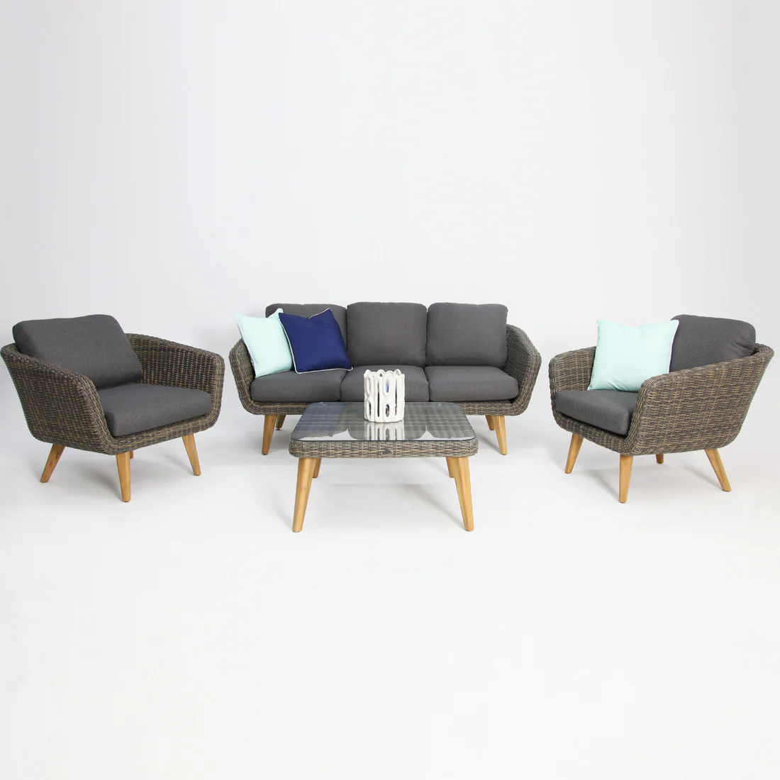 Mira 4pc Lounge Setting - Image 4