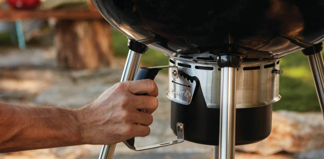 Napoleon Rodeo Charcoal Kettle BBQ - Image 9