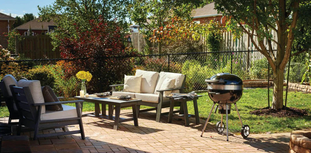 Napoleon Pro Charcoal Leg BBQ - Image 4