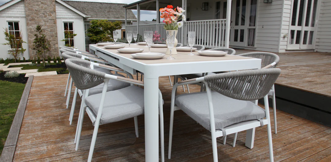 Octavia 11pc Extendable Dining Setting - White - Image 7