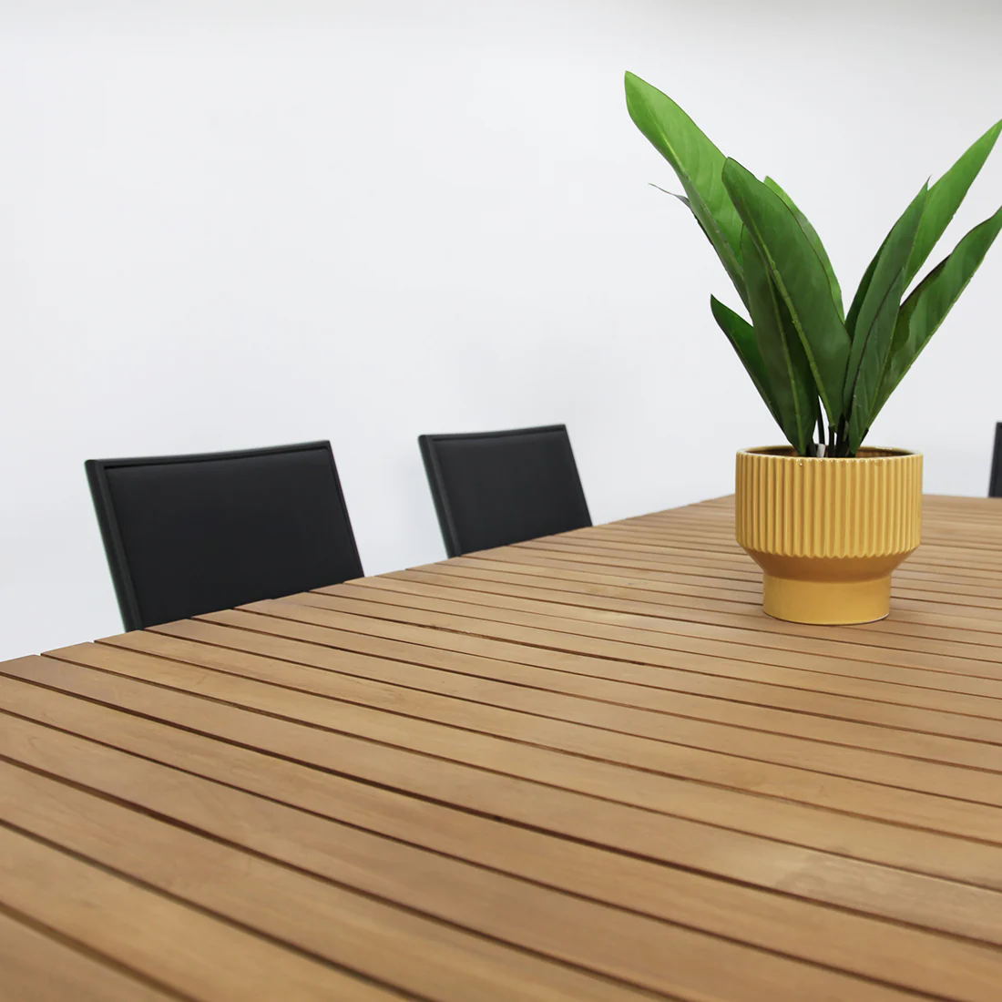 Otis 9pc Dining Setting - Image 10