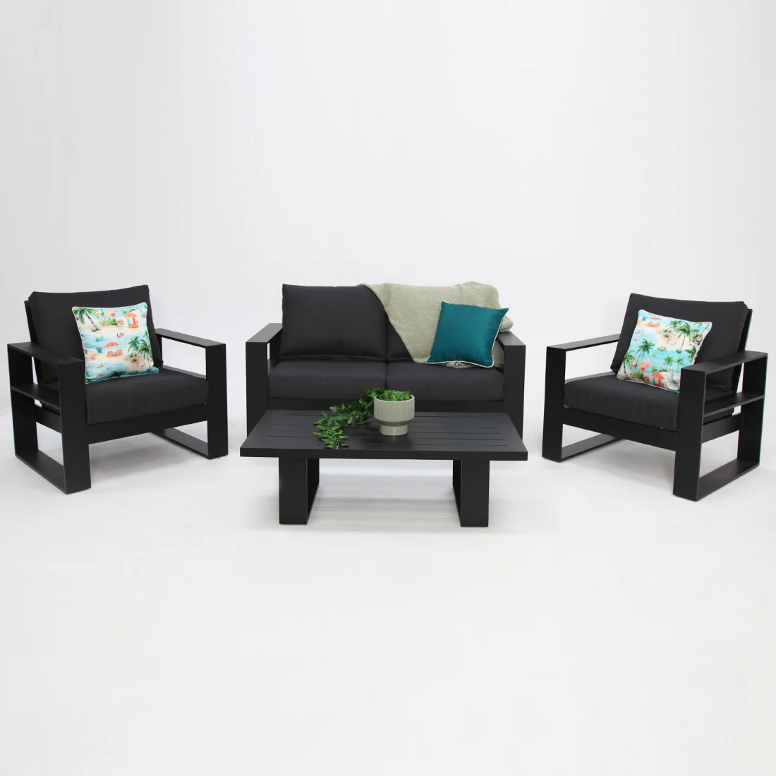 Hayman 211CT Lounge Setting - Black - Image 3