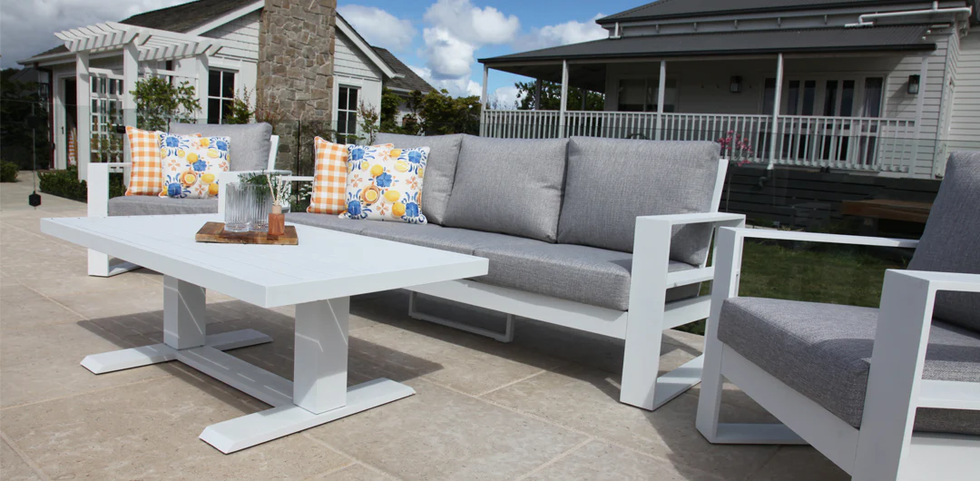 Hayman 311 Lounge Setting with Holste Adjustable Table - White - Image 11