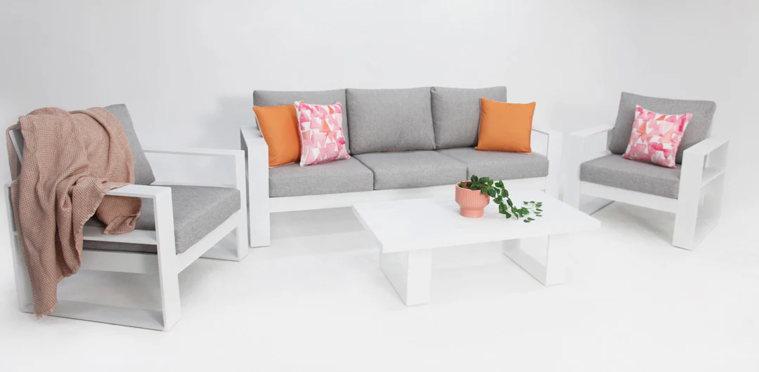 Hayman 311CT Lounge Setting - White - Image 3