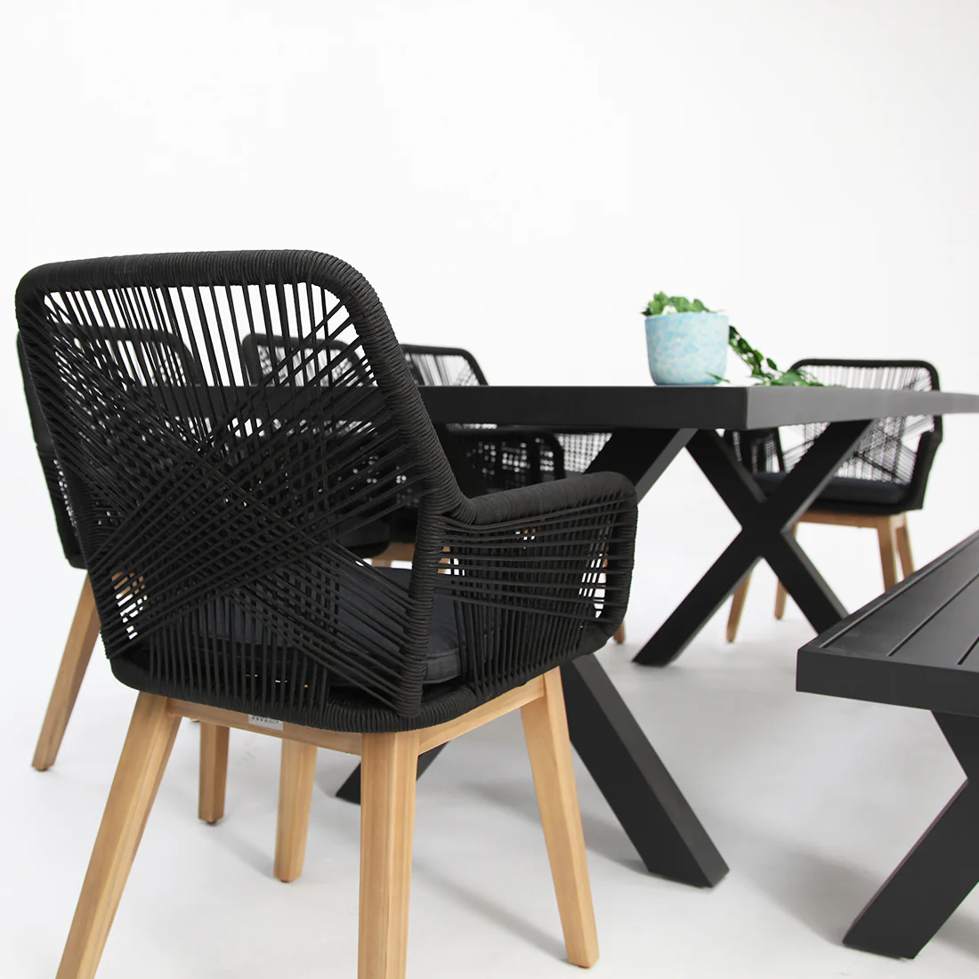 Ravenne Albenga 7pc Dining and Bench Setting - Black - Image 4