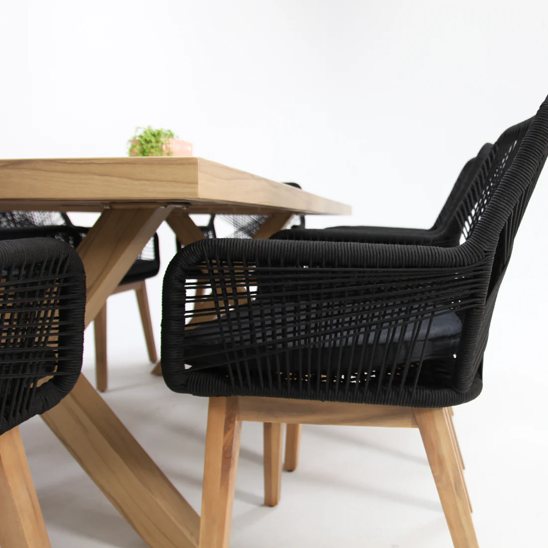 Ravenne Albenga 9pc Dining Setting - Natural/Black - Image 5