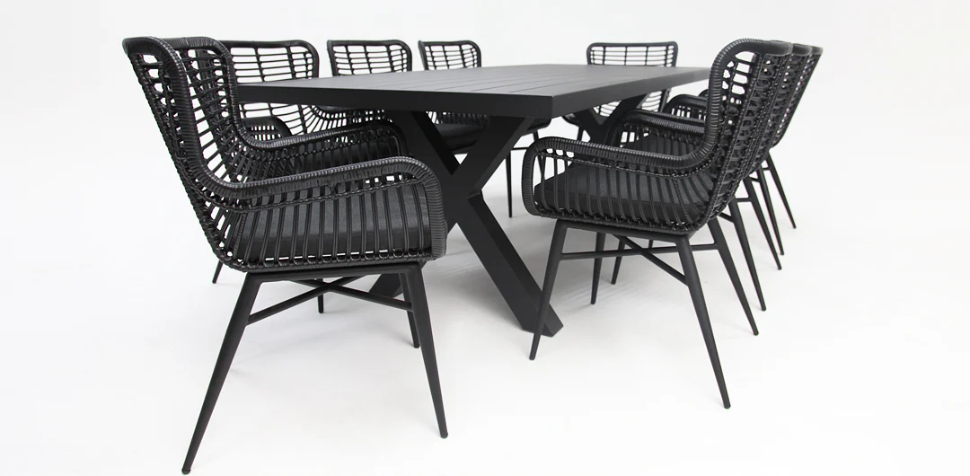 Ravenne Astrid 9pc Dining Setting - Black - Image 3