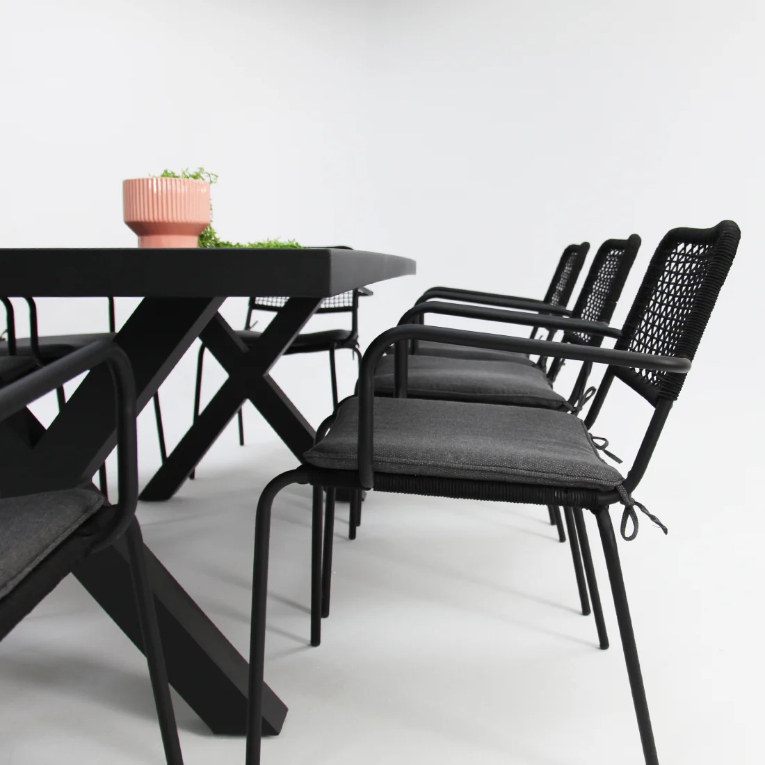 Ravenne Bahamas 9pc Dining Setting - Black - Image 5