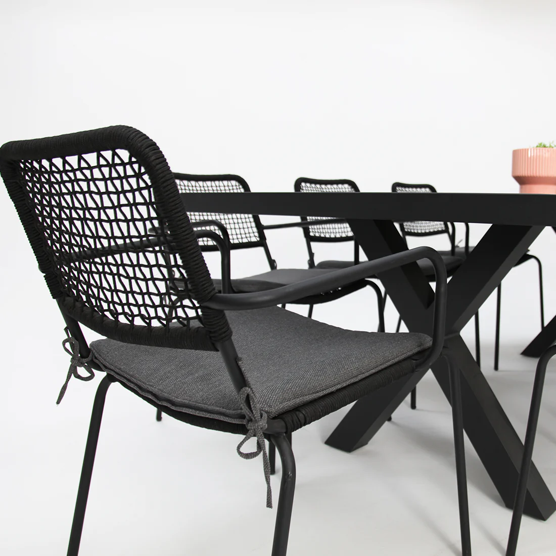 Ravenne Bahamas 9pc Dining Setting - Black - Image 6