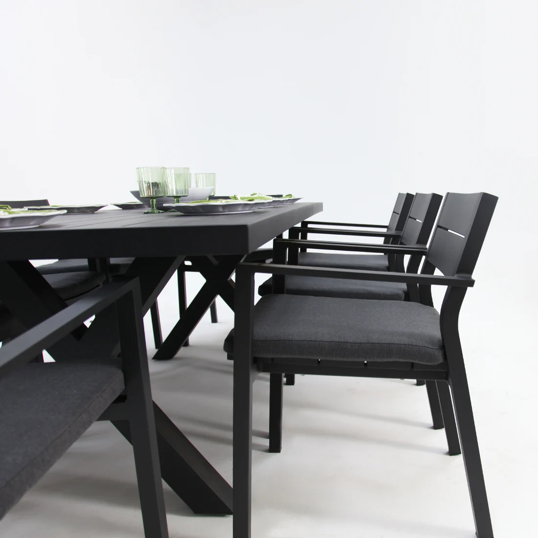 Ravenne Dallas 9pc Dining Setting - Black - Image 4