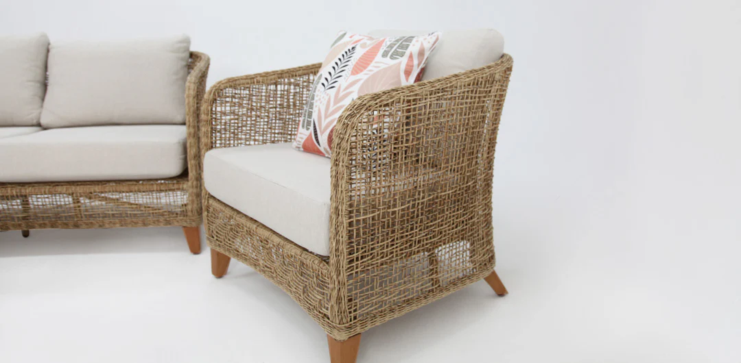Ruebee 4pc Lounge Setting - Image 10